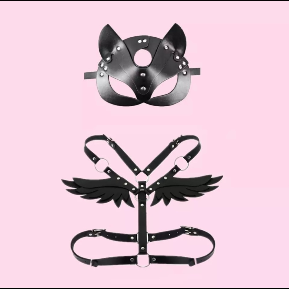 Black Leather Masquerade & Angel Wing Set